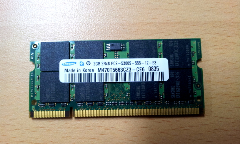 20120527_123620.jpg 삼성 DDR2 2GB 노트북용 메모리